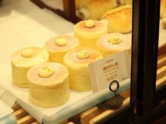爆浆开心果-CARINO BAKERY&CAFE(人广来福士店)