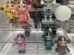 -泡泡玛特POPMART(侨福芳草地店)