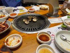 -草家酱蟹炭火烤肉店(珲春南路一店)