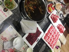 -何鲜菇火锅(大营盘店)