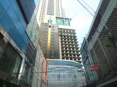 -彩虹云霄拜约克摩天塔