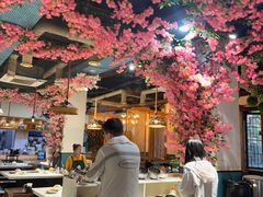 -贵府酸汤牛肉火锅·贵州老字号(飞山街店)