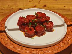 -泉畔人家·老济南经典鲁菜(大明湖店)