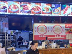 -湘人龙记老长沙米粉(鸟巢店)