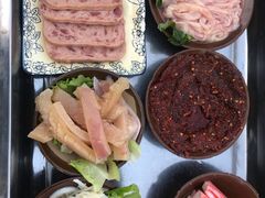 -周幺妹重庆老火锅(银泰城总店)