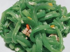 -聚鑫朋酸菜肥肠(九龙仓店)