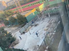 -首都师范大学附属回龙观育新学校