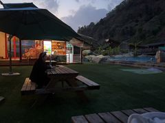 -大理石门关温泉