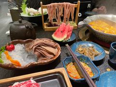 -湊湊火锅·茶憩(打浦桥日月光店)