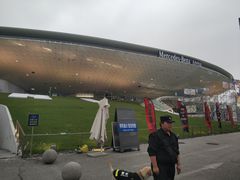 -梅赛德斯奔驰文化中心·停车场