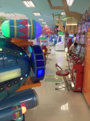 -莫莉幻想儿童乐园(武汉经开永旺店)