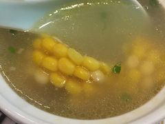 -丹江口渔村·湘味厨房(桃园店)
