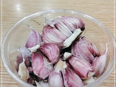 -歹歹的加个面过油肉拌面