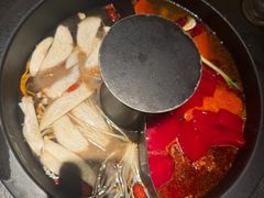 -晓宇重庆火锅(西安荟聚店)