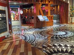 -K+全国连锁KTV(绿地缤纷天地店)