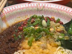 -遇见小面(站西路店)