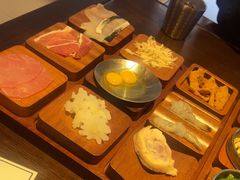 -银米·云南传统过桥米线(双廊黑金冠店)