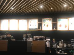 -星巴克(浦东机场T2到达店)