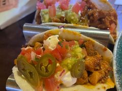 -Famous肥猫墨西哥音乐餐吧(五棵松华熙LIVE店)