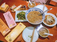 -窄巷子陕菜馆·地道陕西菜(粉巷店)