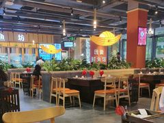 -老船舫·现做活鲜鱼馆(东郊记忆店)