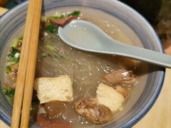 金陵鸭血粉丝汤-弄堂小笼包(西青中北永旺购物中心店)