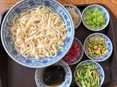 老北京炸酱面-门框胡同百年卤煮(新街口店)