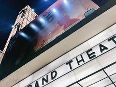 -大光明电影院(南京西路店)