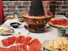 -羊家胡同·龙虾烧烤火锅(龙汇路店)