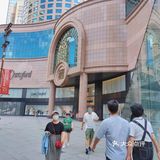 女生来这里肯定都会走不动路超多大牌