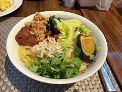 -BLU 全日制餐厅(上海安曼纳卓悦酒店)