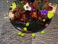 红酒泡沫牛仔粒-荟廷·晶萃(陆家嘴尚悦湾店)