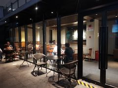 -星巴克(西藏路店)