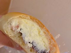 红豆沙奶油-高力乐面包咖啡厅(西塔店)