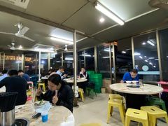 大堂-华威达牛庄(黄埔大道西店)
