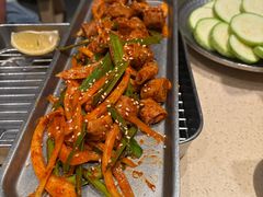 -Ant 蚂蚁洞烤肉·大营地(上海静安大悦城店)