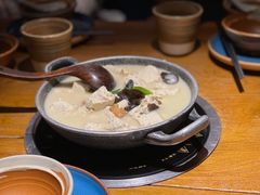 -吃饭皇帝大土家民族菜(正大广场店)