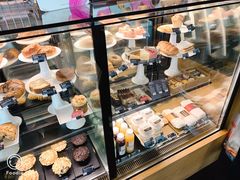 零售区-星巴克臻选(济南恒隆店)