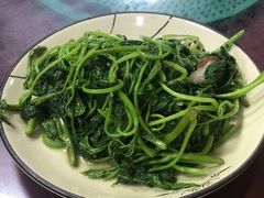 -雄仔农家菜馆·特色葱油鸡(六祖店)