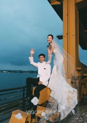 -雪中彩影婚纱摄影·微光艺术中心