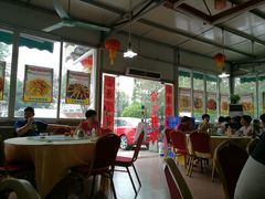 大堂-强记烧鸡(信业悦都汇店)
