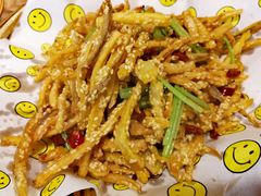 干煸藕丝-董厨煨汤馆(车站路店)