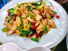 -醉美云南·云南菜主题餐厅(昆明站北京路双龙商场店)