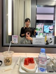 -AKOZO Beauty Salon