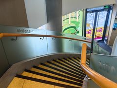 -麦当劳(展览路店)