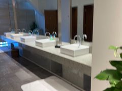 -龙之梦大酒店-健身中心