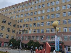 -上海市第六人民医院金山分院-停车场