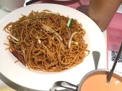 -新大咀港式茶餐厅(宝山万达店)