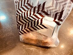 -Dough&Joe团憩(瑞虹天地月亮湾店)