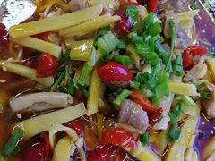 -渝之汇牛肉豌杂面